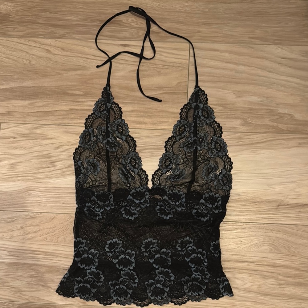 I. Am. Gia. Black Lace Halter Top - size small